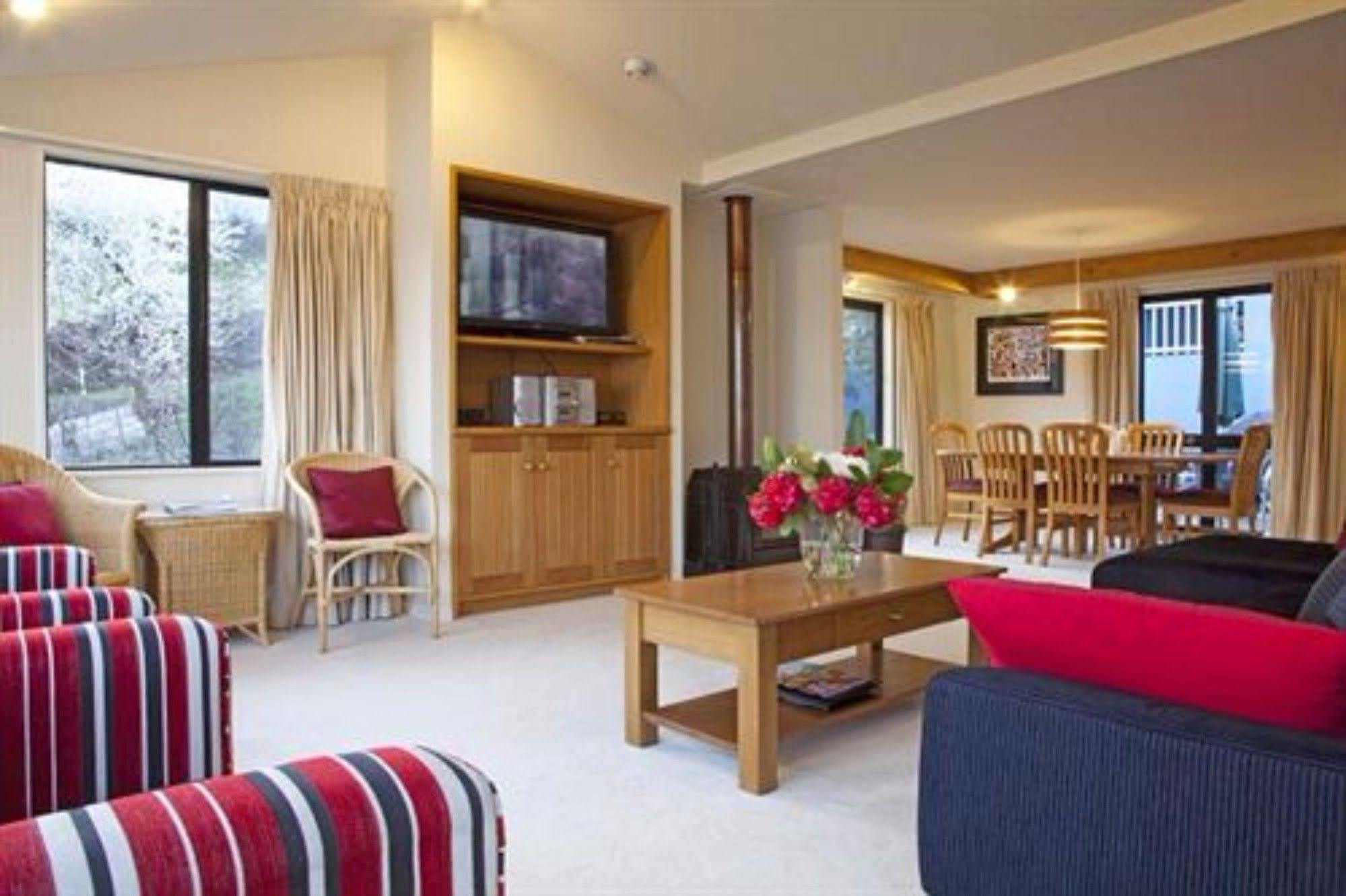 Apartments At Spinnaker Bay Queenstown Ngoại thất bức ảnh